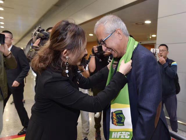 关系：妈妈